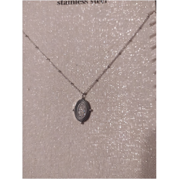 Collier médaille