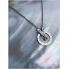 Collier V