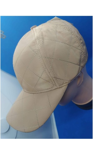 Casquette matelassée