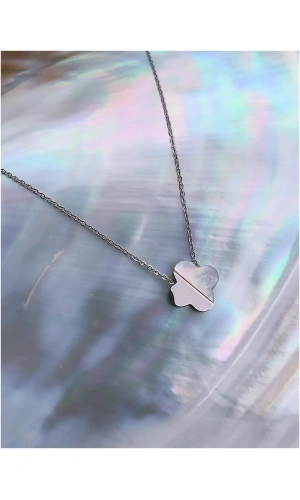 Collier demi trèfle