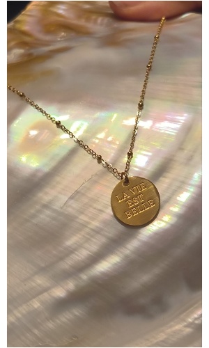 Collier la vie est belle