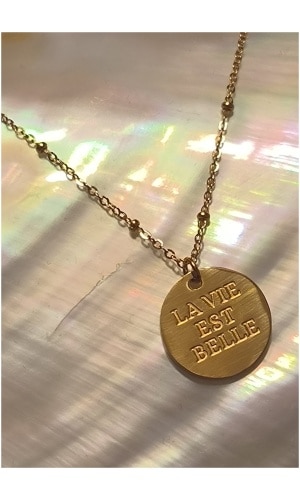 Collier la vie est belle