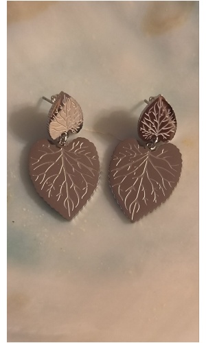 Boucle d'oreille feuille