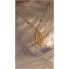 Collier main