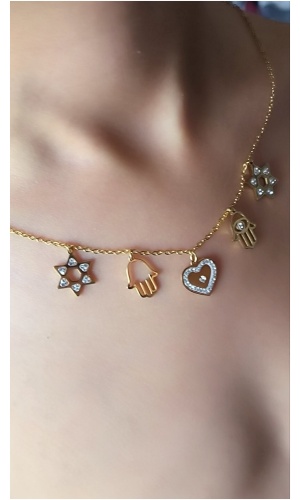 Collier multi main et maguen