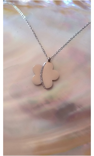 Collier fleur un trait diam's