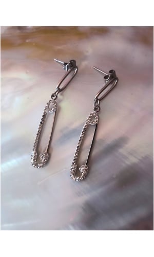 Boucle d'oreille épingle à nourrice
