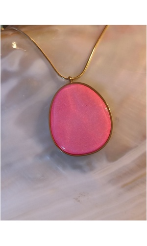 Collier médaillon rose