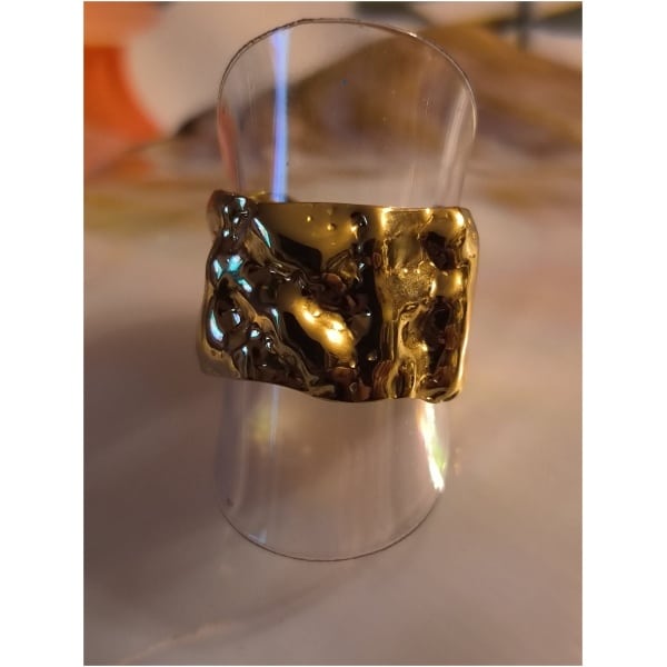 Bague martelé