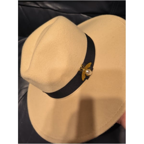 Chapeau abeille