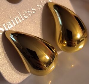 Boucle d'oreille boule d'or