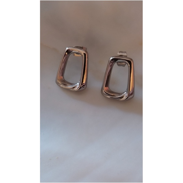 Boucle d'oreille carré