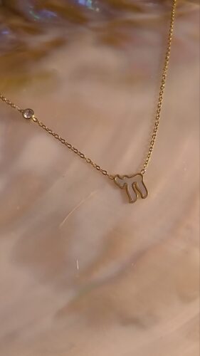Collier hai