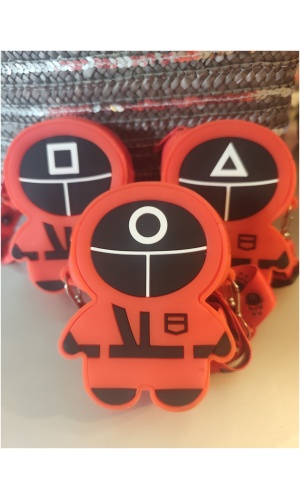 2  sac bandouliere squid game