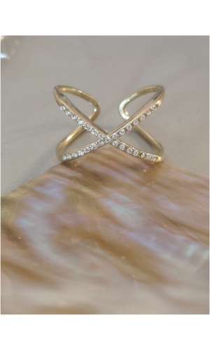 Bague croisée