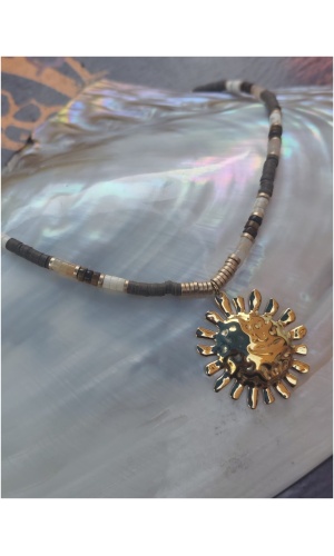 Collier soleil perlé