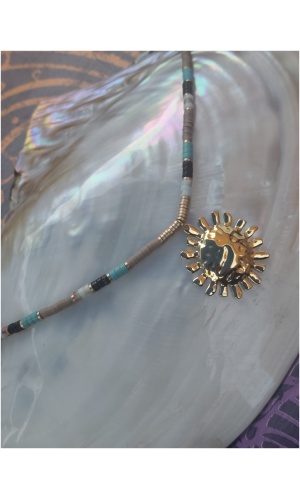 Collier soleil perlé