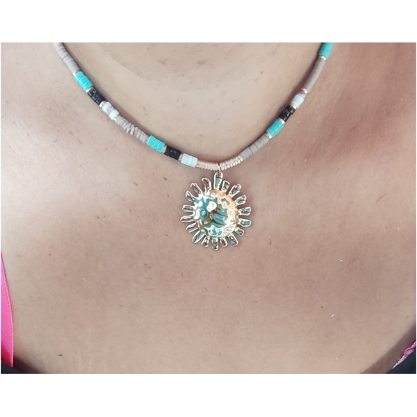 Collier soleil perlé