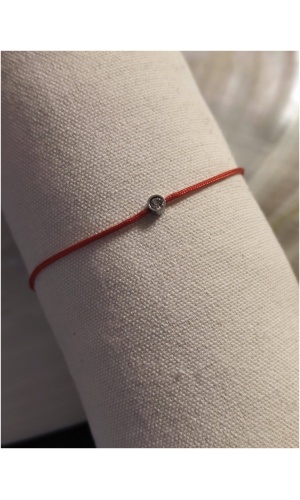 Bracelet fil rouge