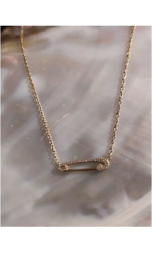 Collier épingle à nourrice