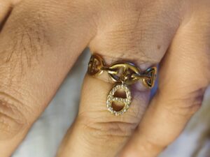 Bague multi ovale breloque