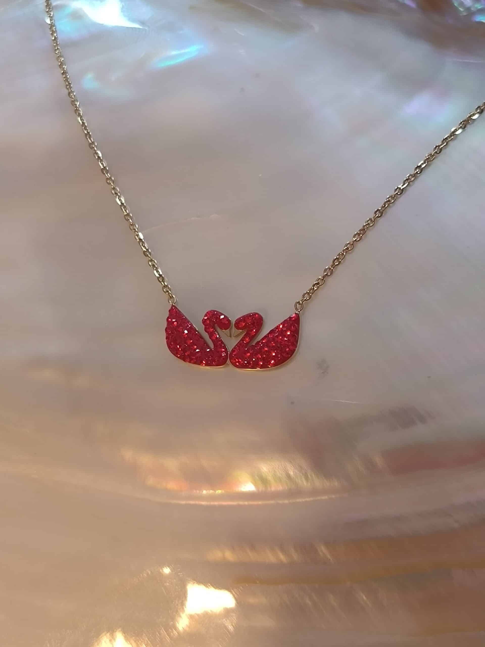 Collier cygne