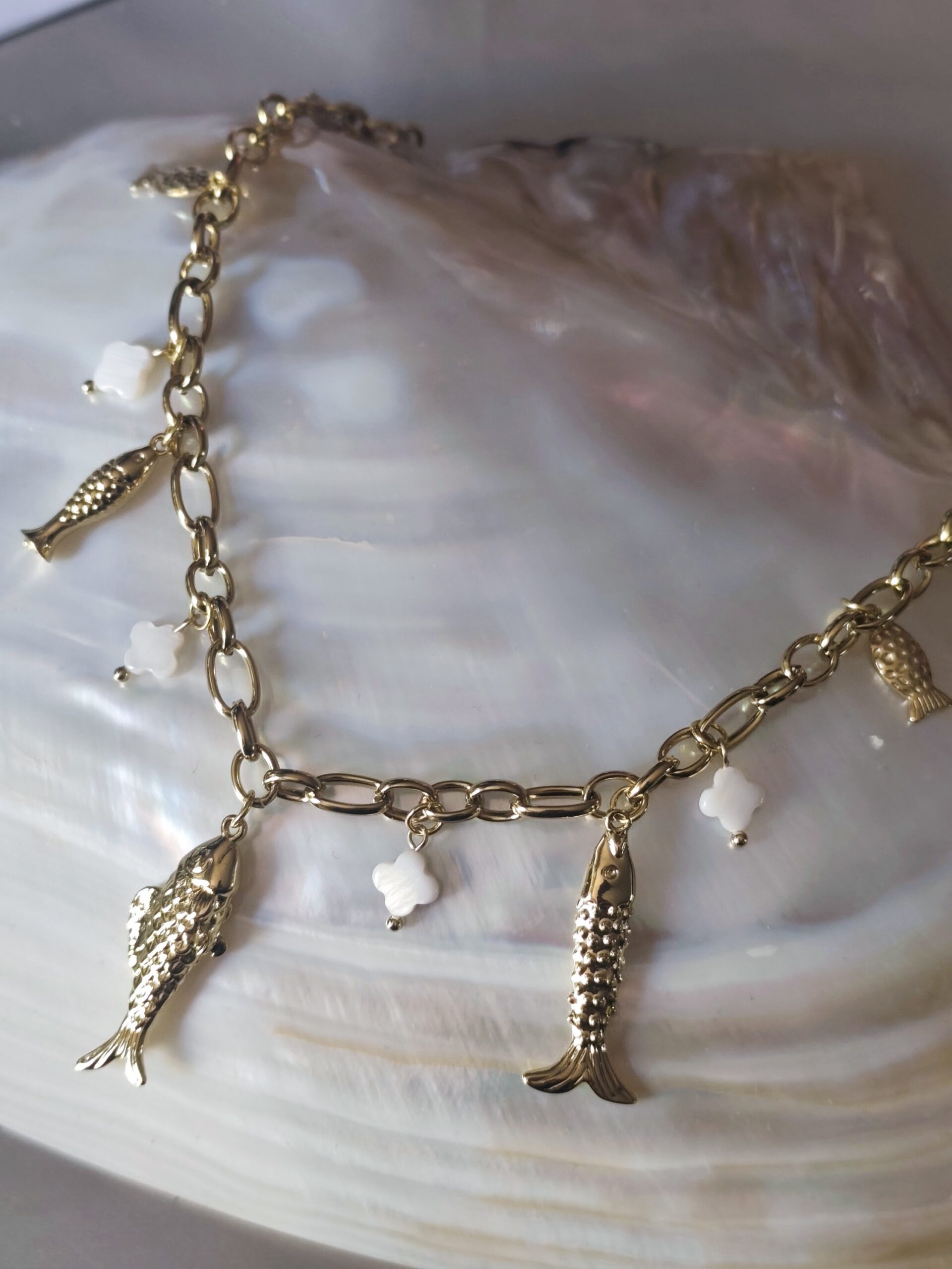 Collier multi poisson