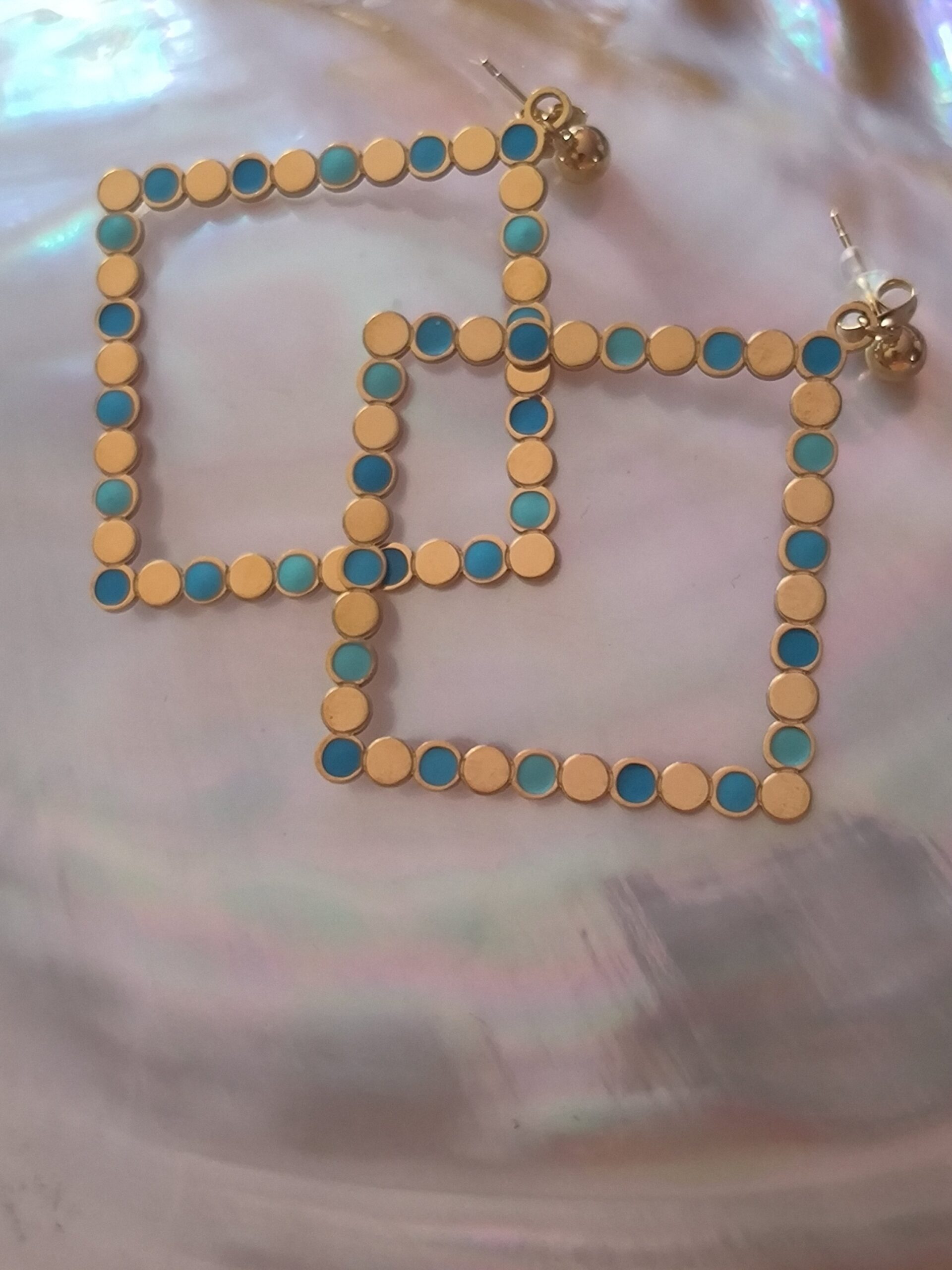 Boucle d'oreille losange bleu