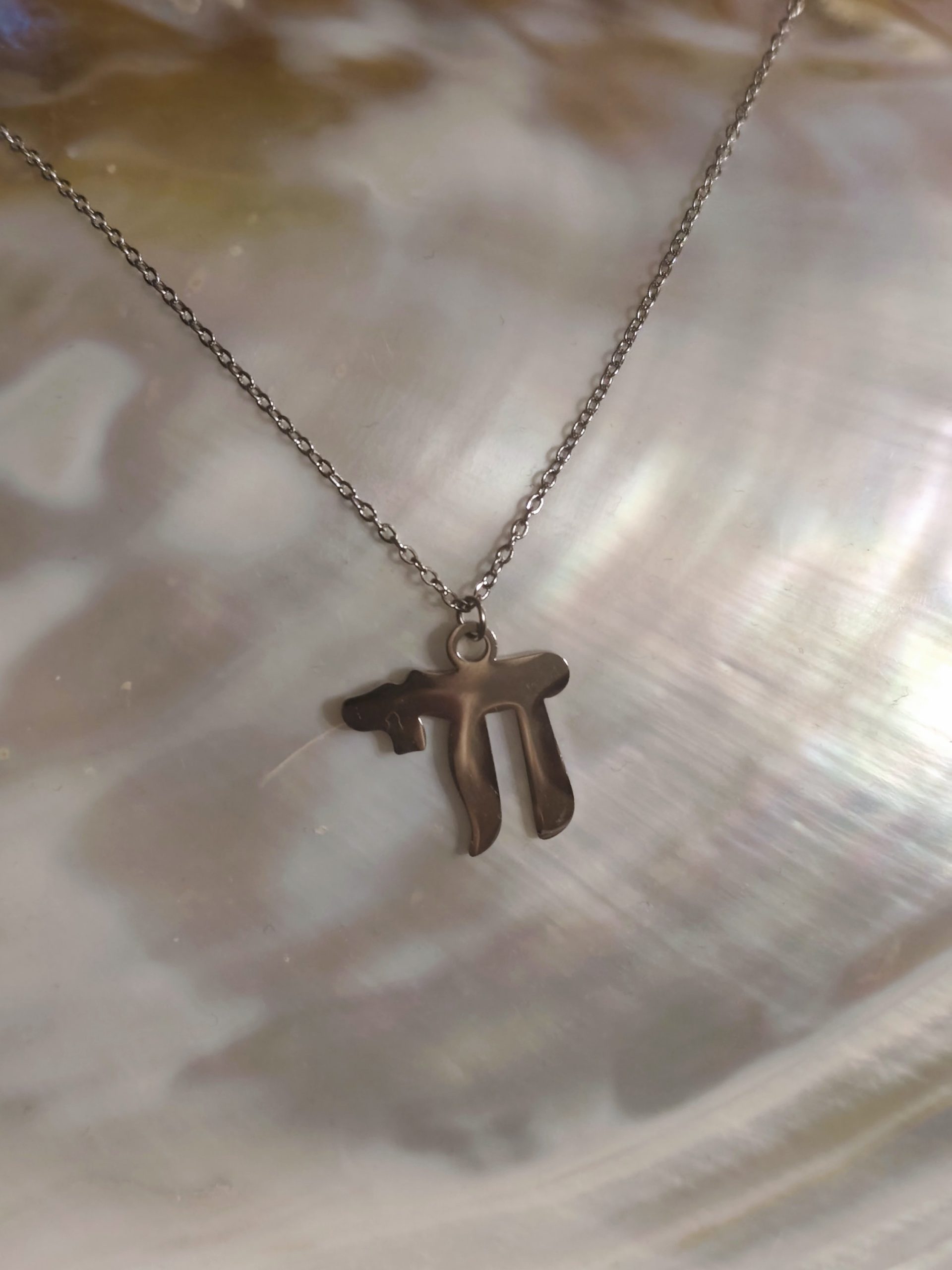 Collier Grand Hai