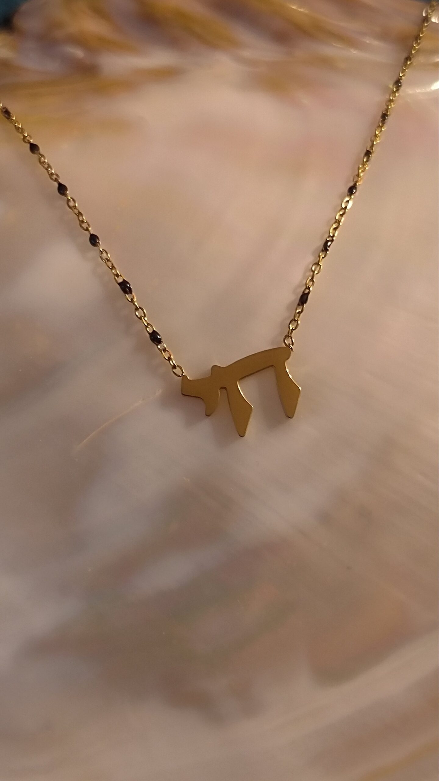 Collier hai perlé