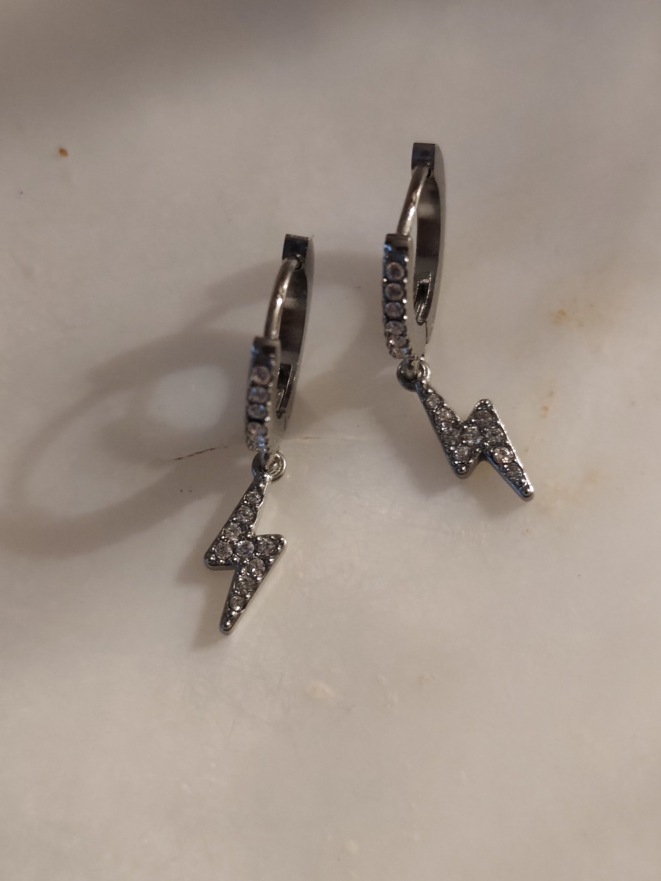 Boucle d'oreille créole éclair
