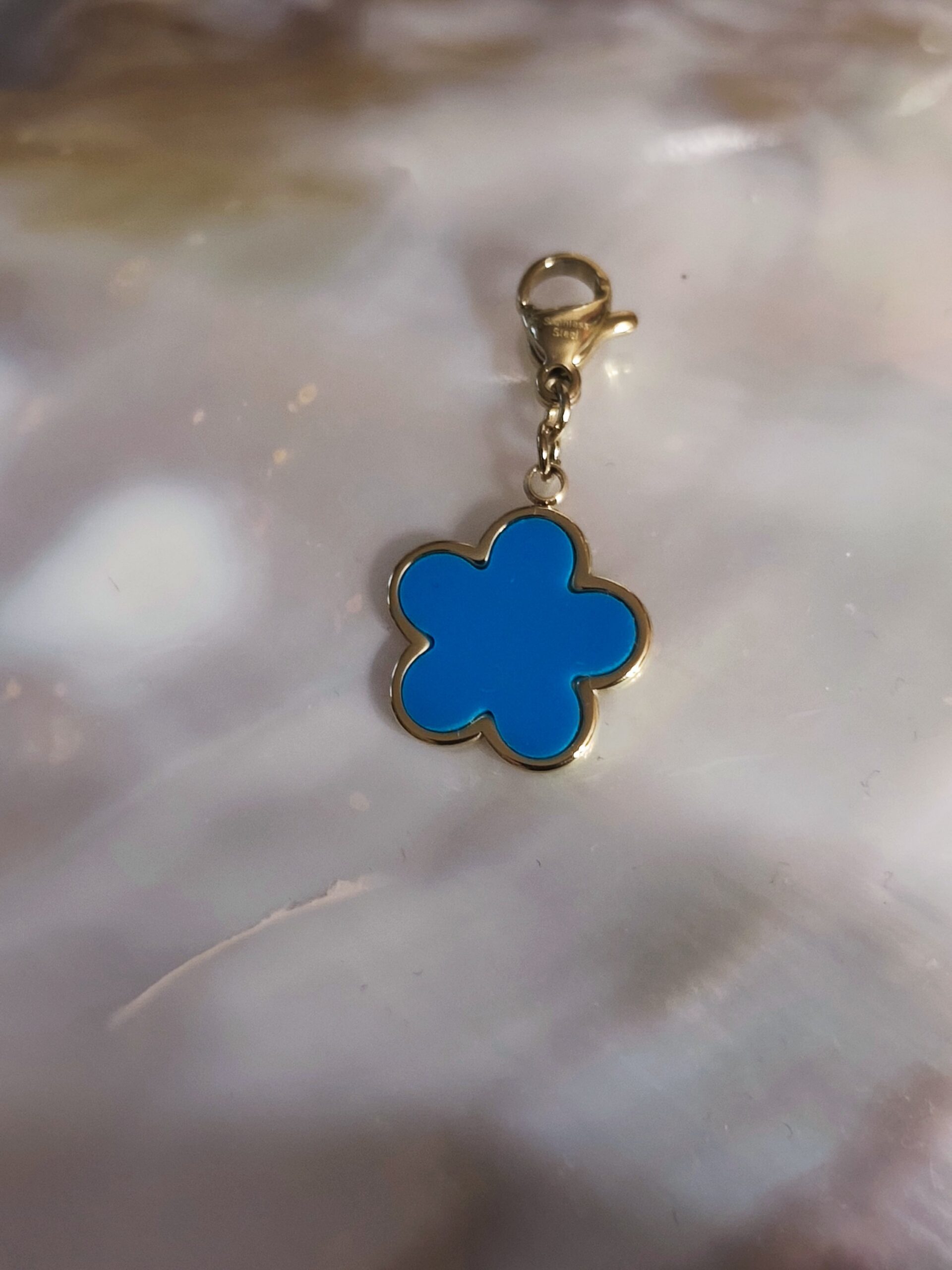 Charm fleur