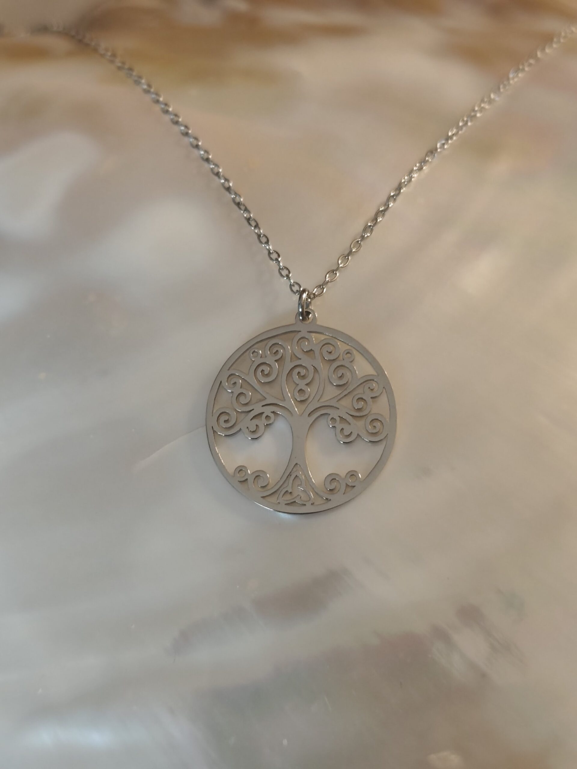 Collier arbre de vie tourbillon