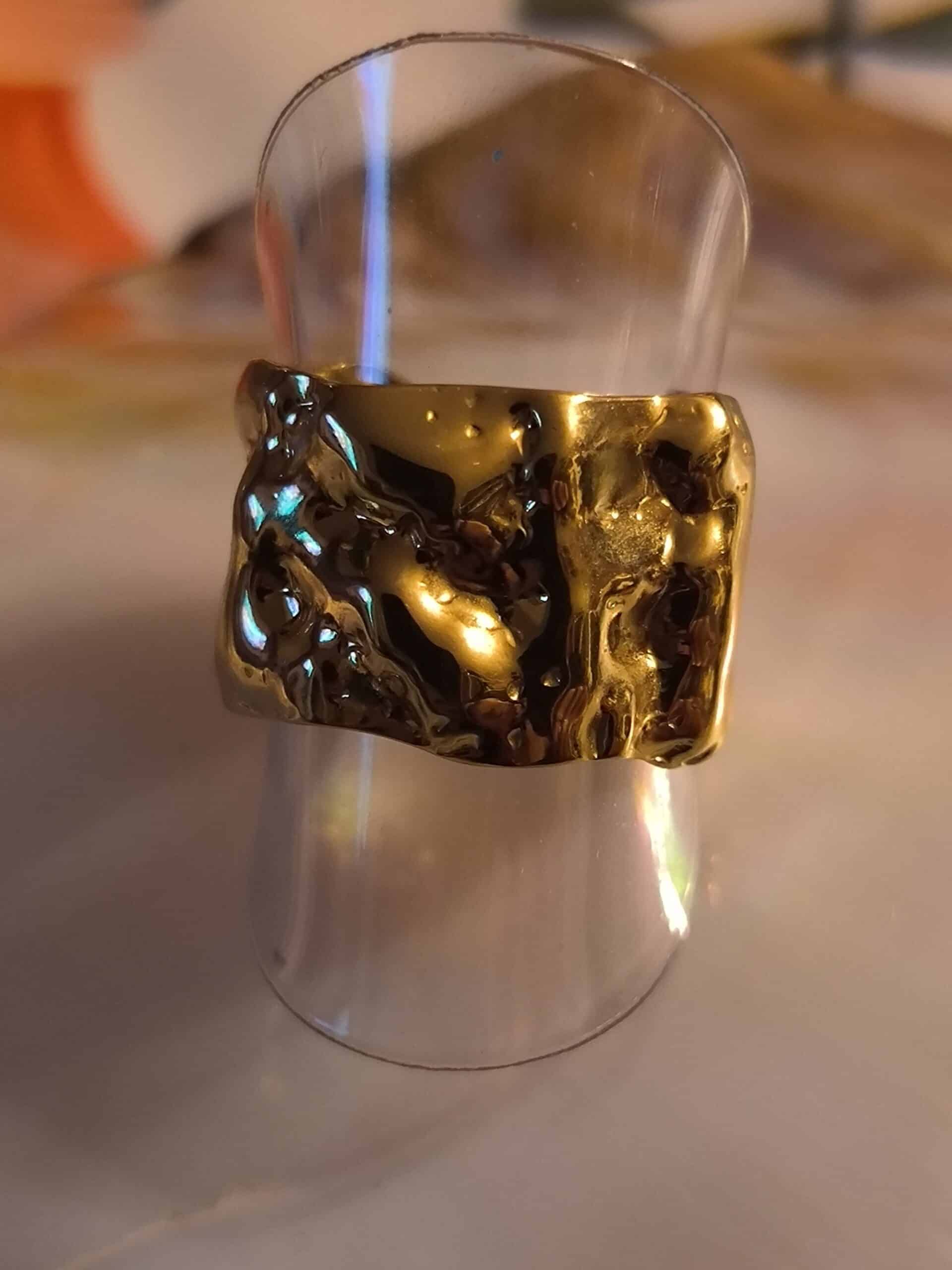 Bague martelé