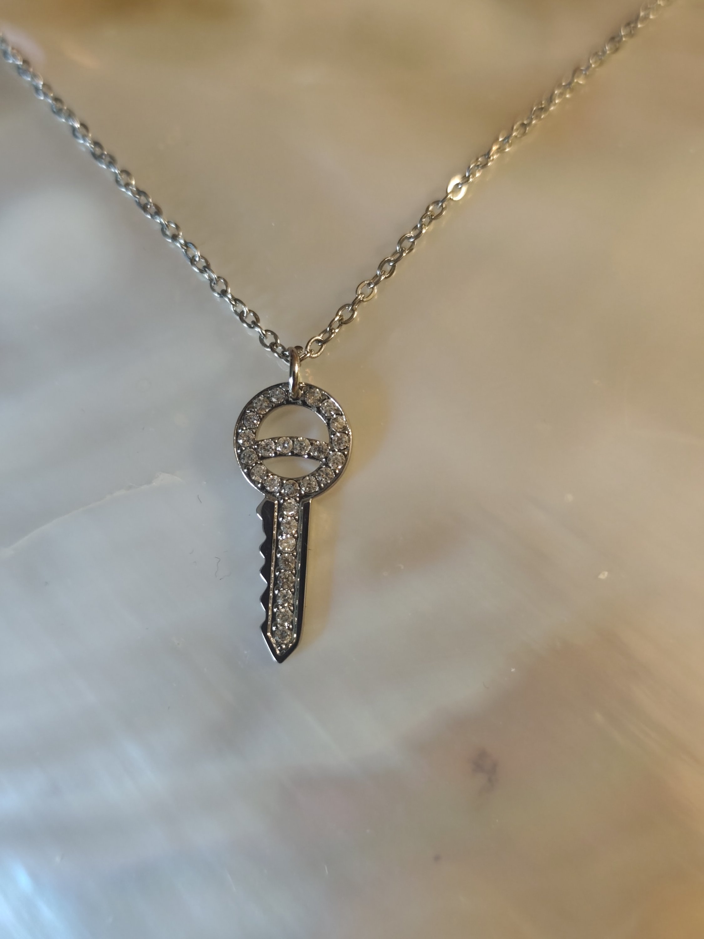 Collier clé