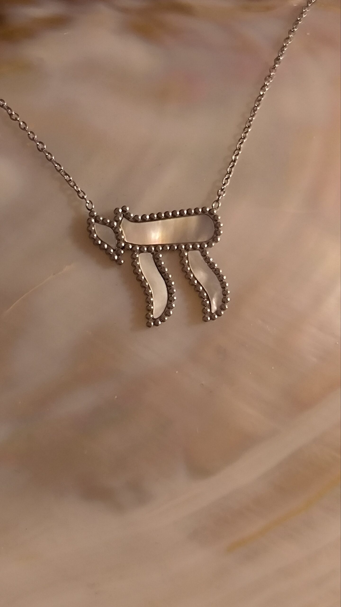 Collier Grand Hai