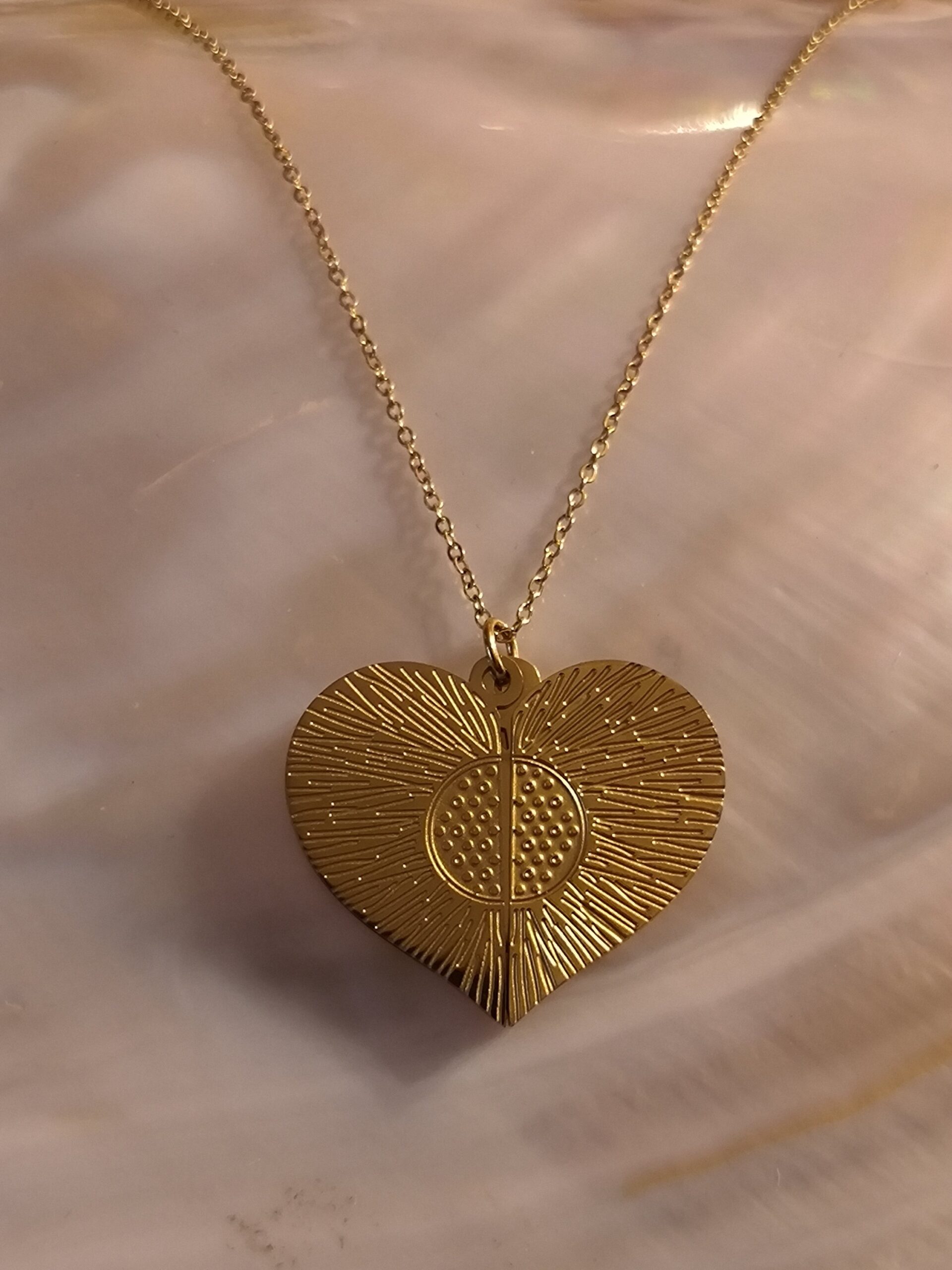 Collier 2 coeur qui s ouvre