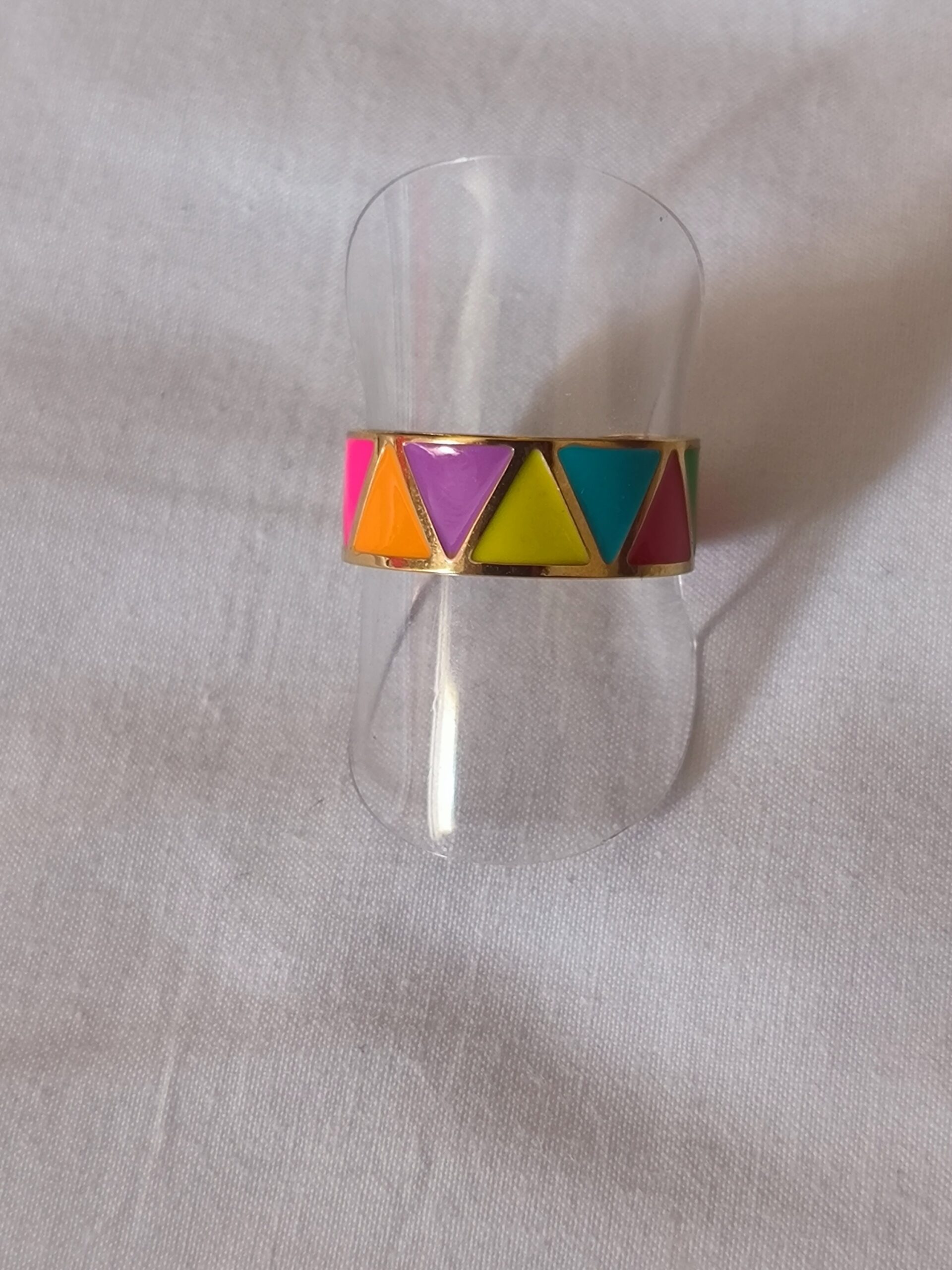 Bague triangle