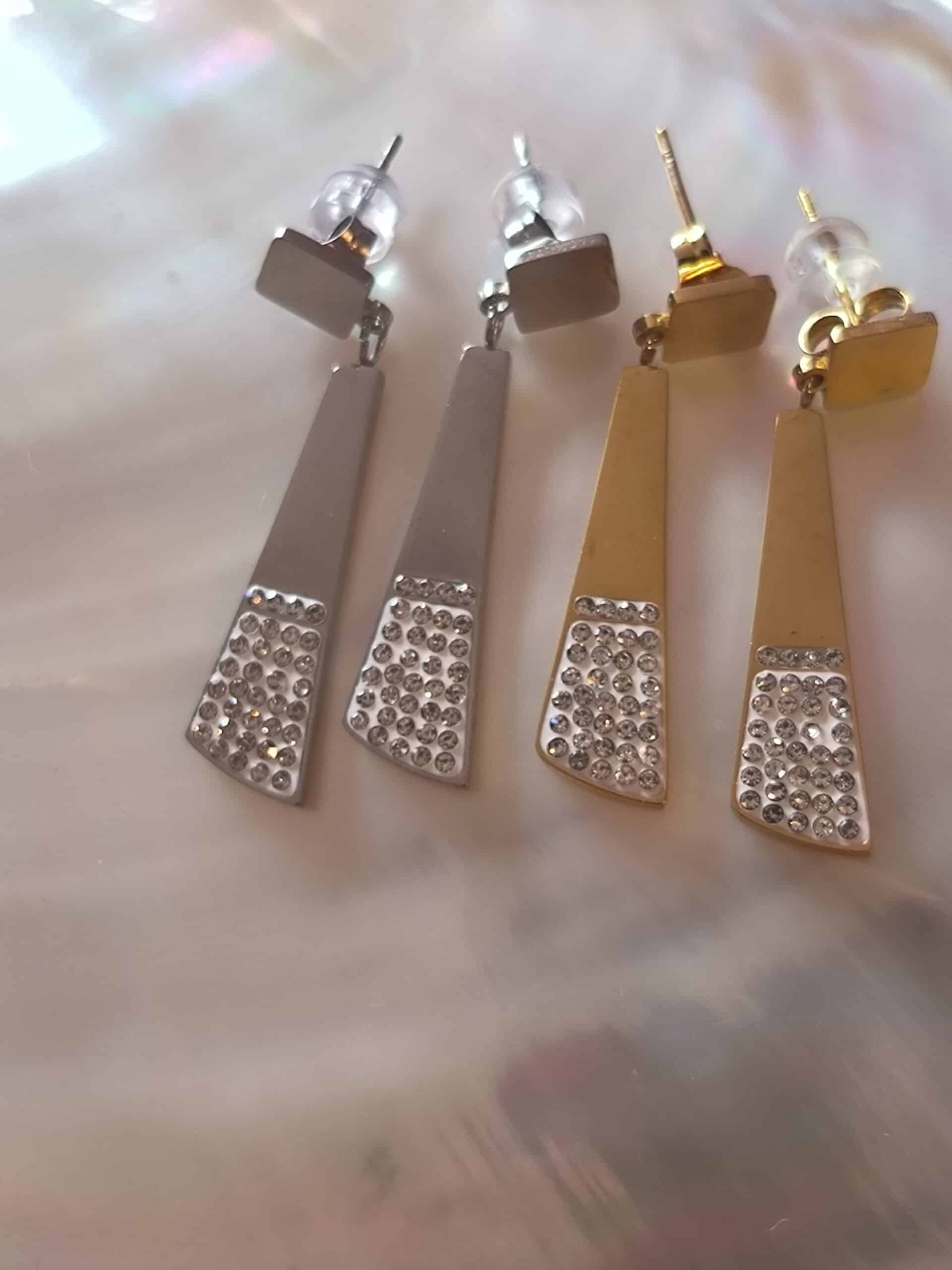 Boucle d'oreille goutte