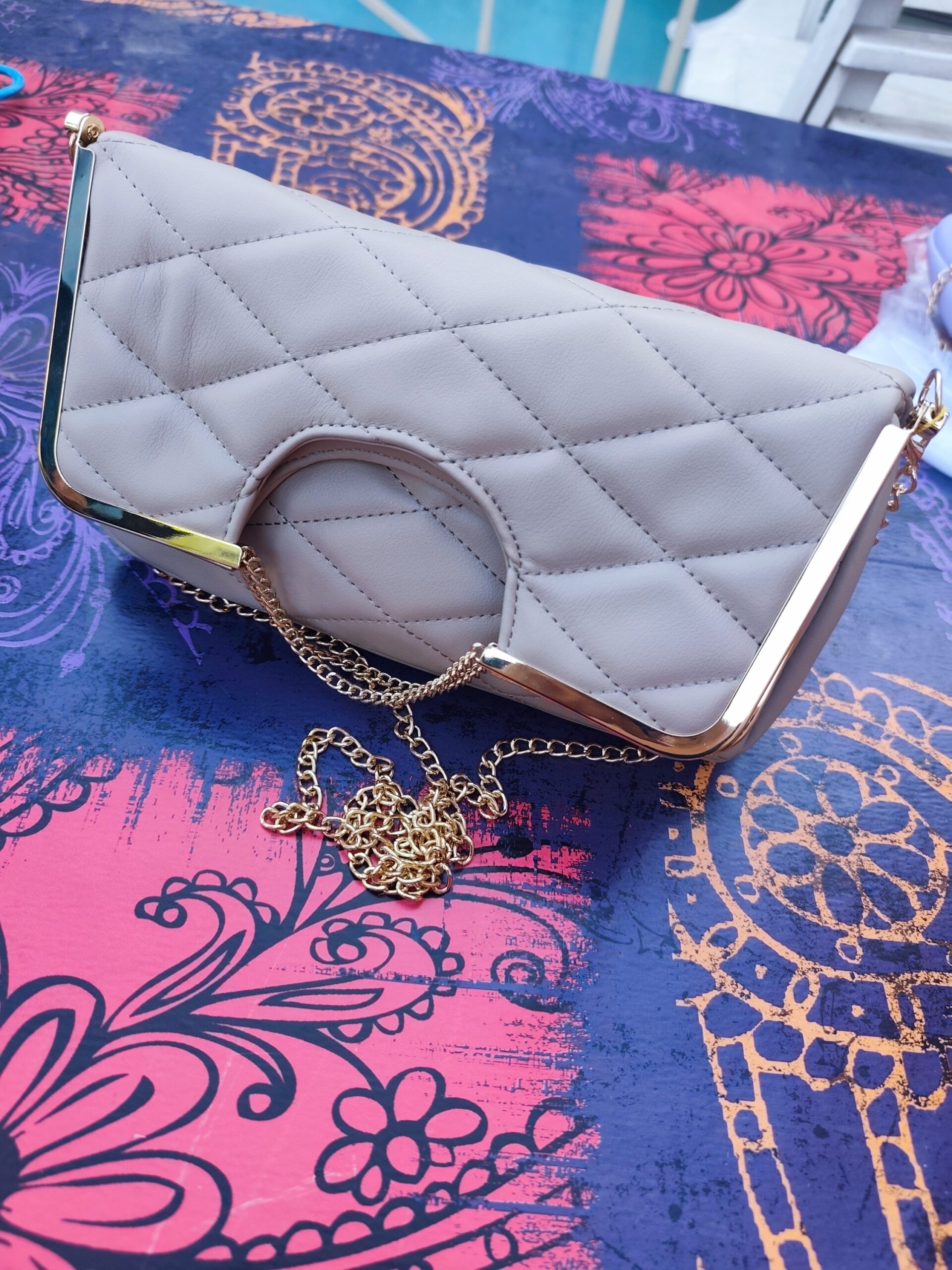 Sac pochette chaîne