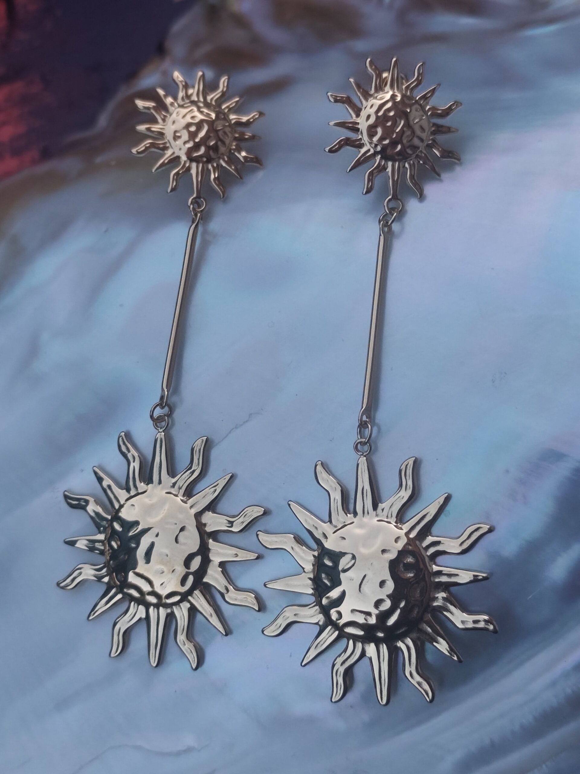 Boucle d'oreille soleil longue