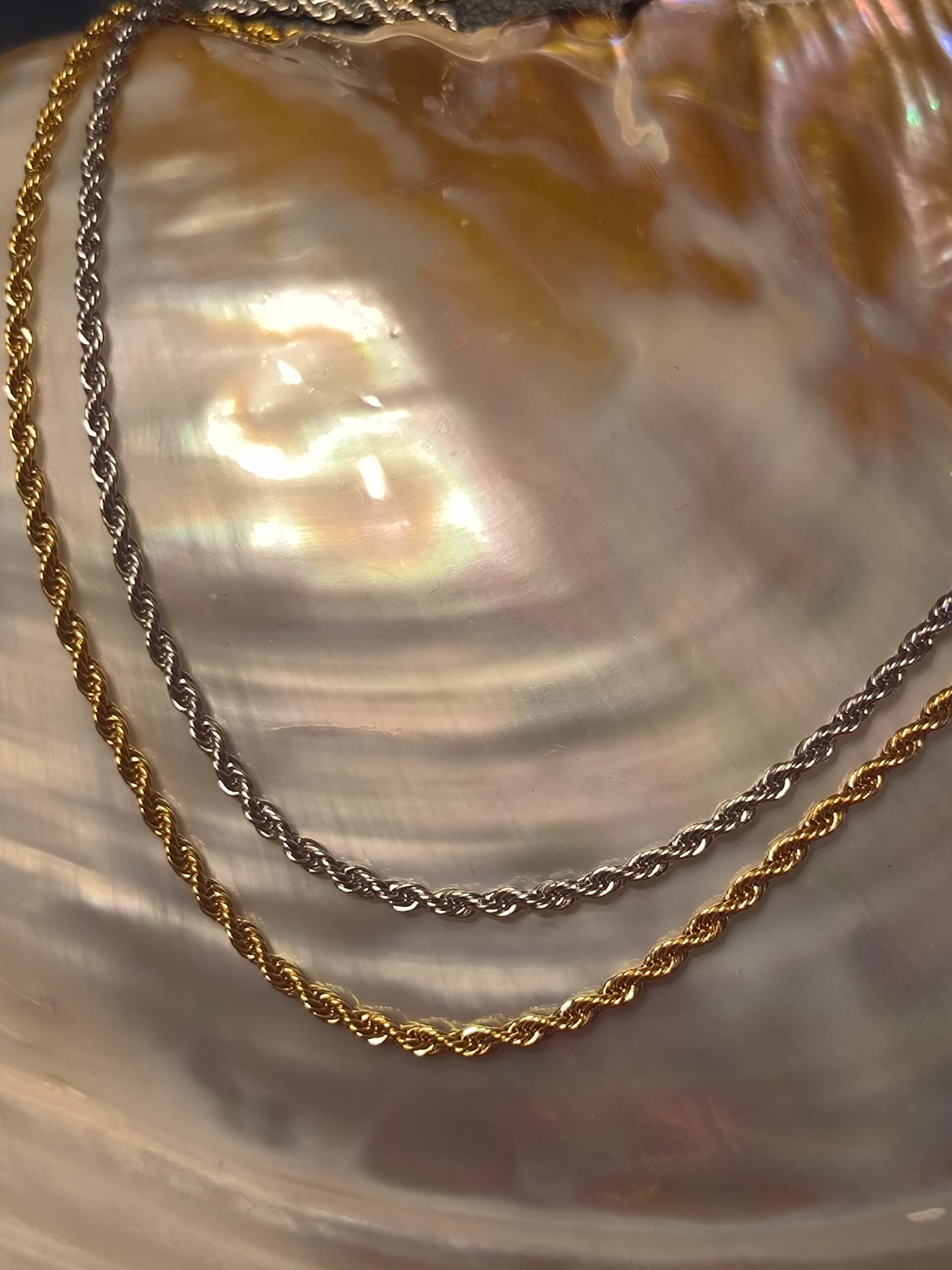Collier torsadé