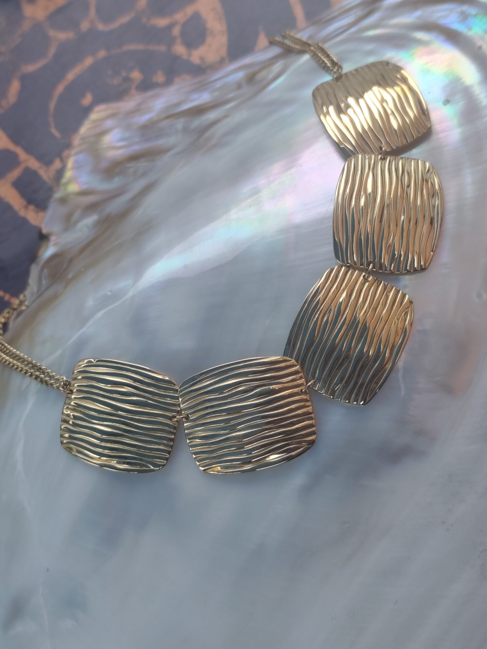 Collier multi carré