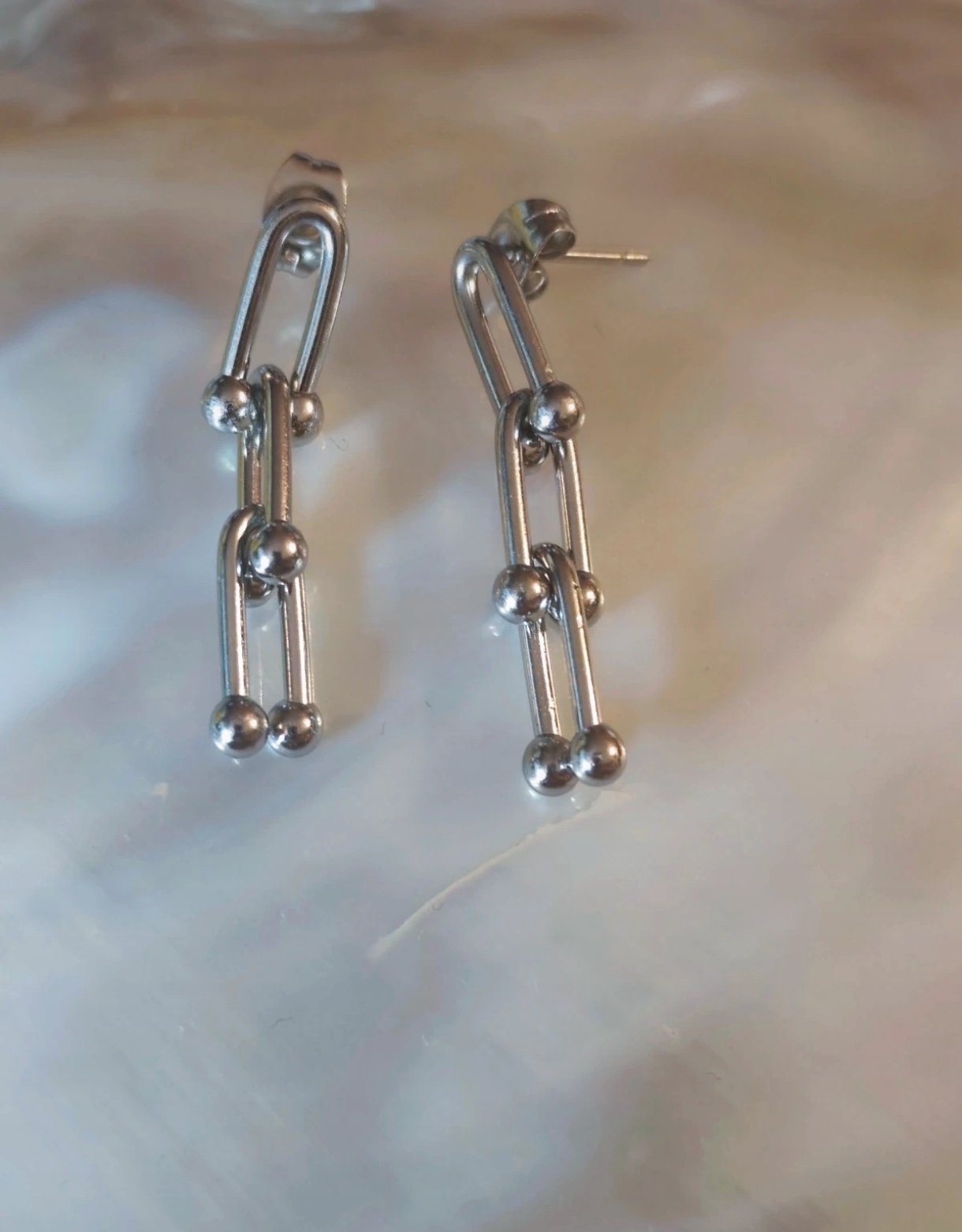 Boucle d'oreille anneau boule