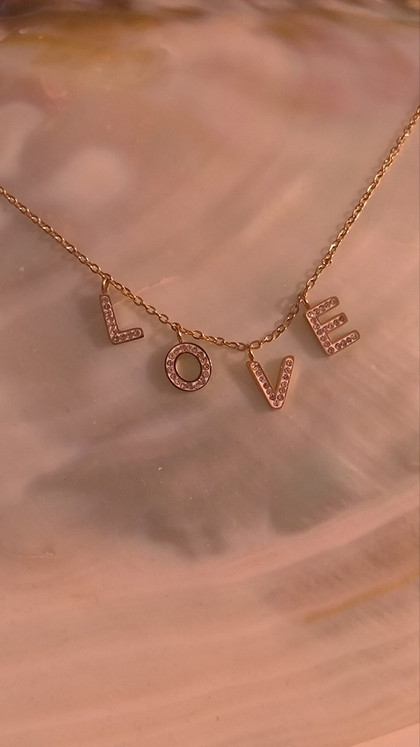 Collier love