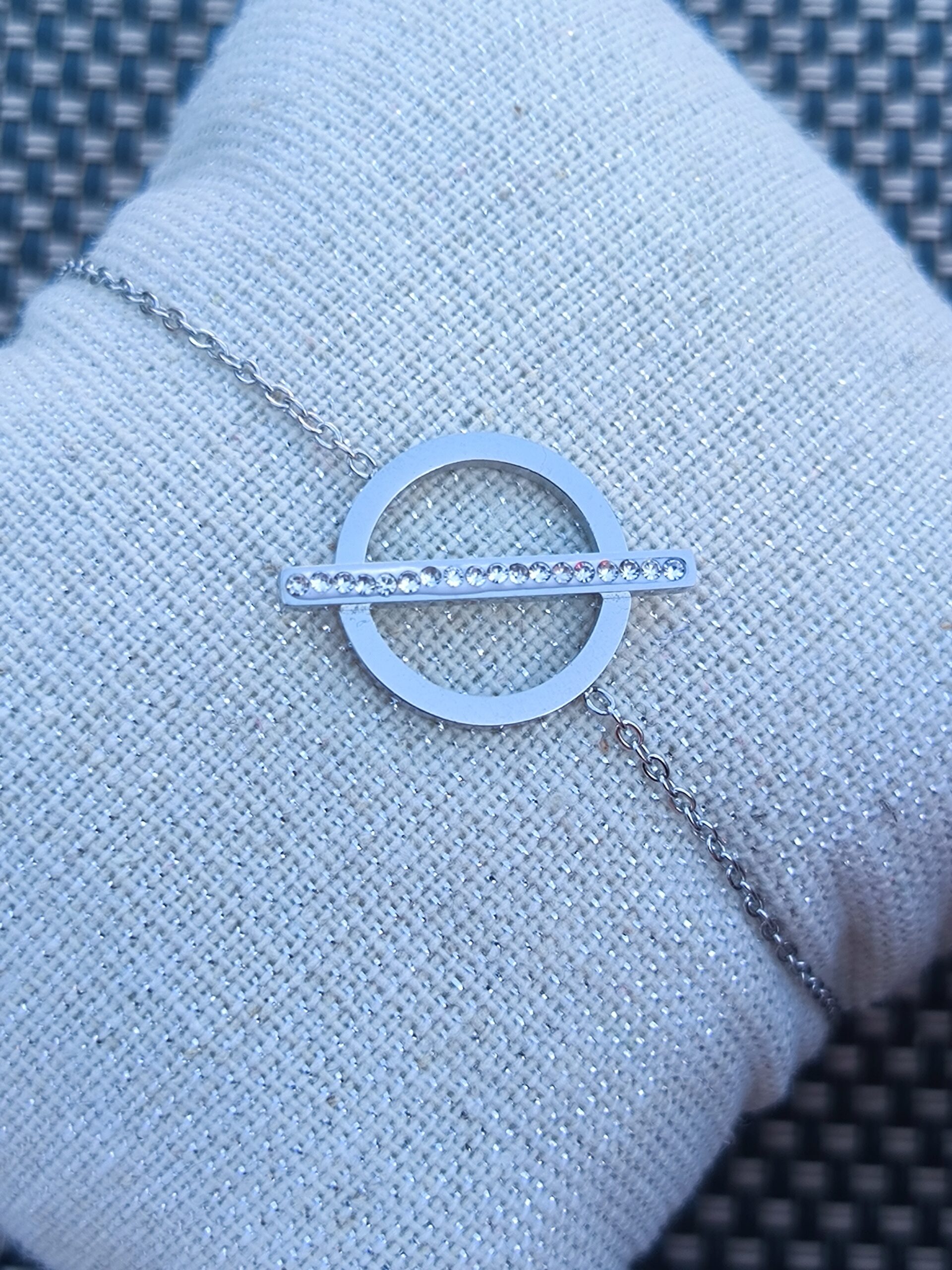 Bracelet underground