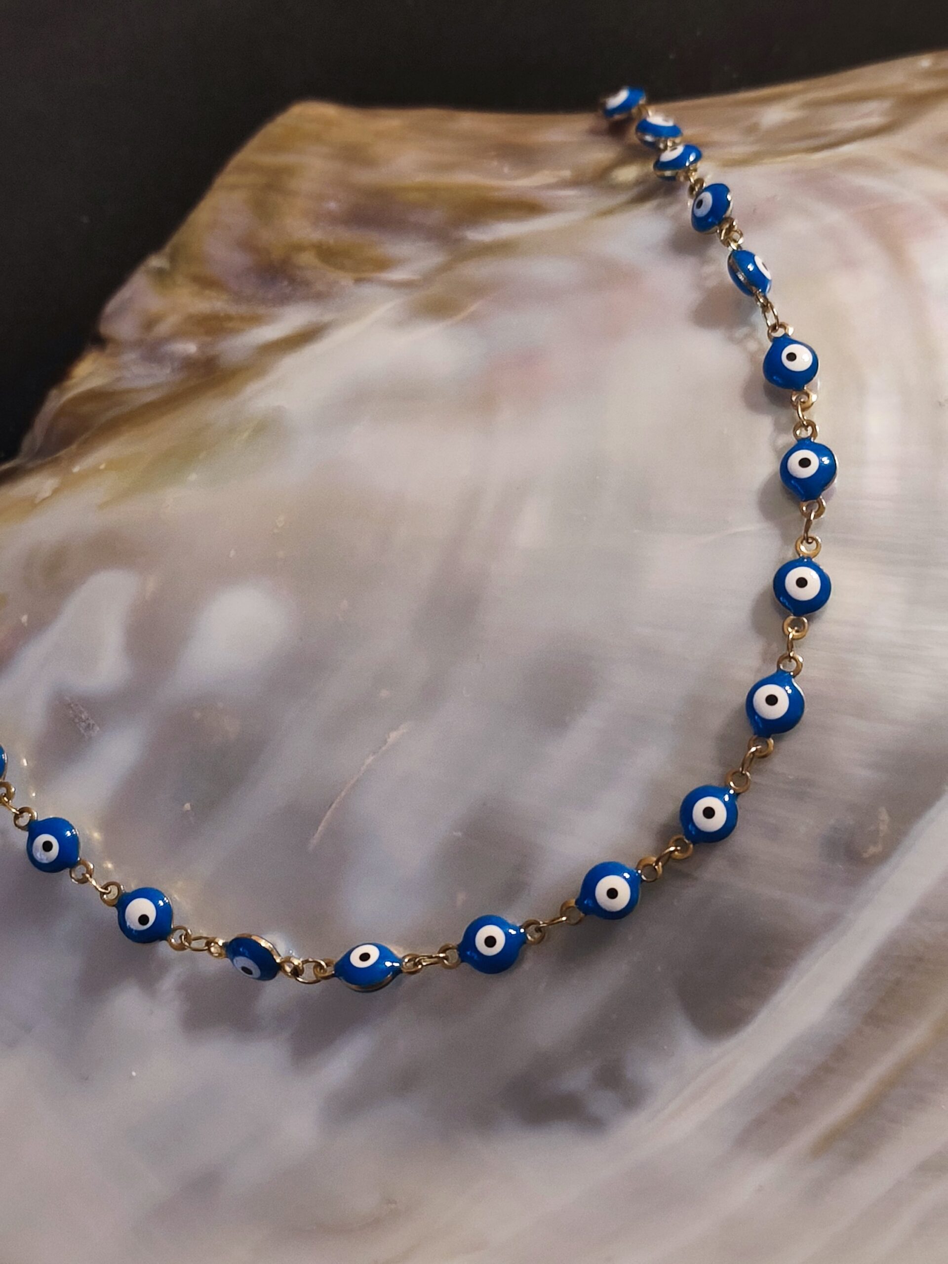 Collier multi oeil